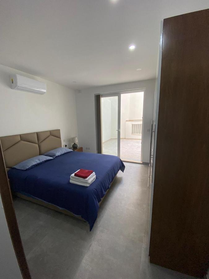 Gzira Two-Bedroom Apartment Exterior foto